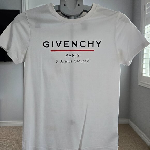 Givenchy T-shirt - Picture 4 of 5